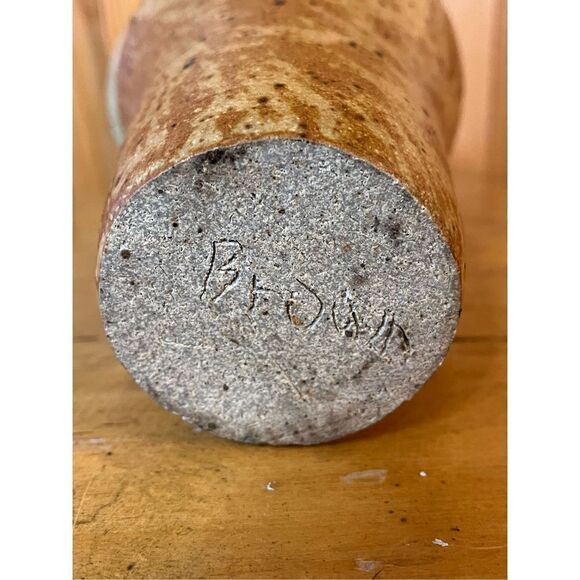 Vintage stone container ￼ - Picture 9 of 9